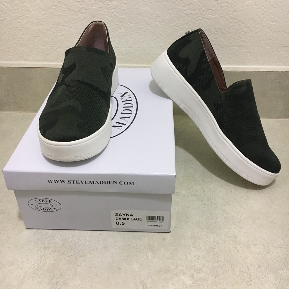 Steve Madden Zayna Camo size 8.5 shoe